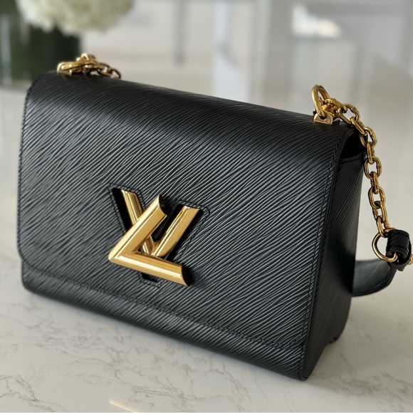 Louis Vuitton Handbags - Louis Vuitton Twist MM